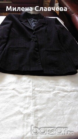 НОВ дамски костюм, снимка 2 - Костюми - 20694110