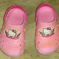 Кроксчета Hello Kitty №27-28, снимка 1 - Детски сандали и чехли - 9711711