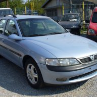 на части Opel Vectra 1.8i, снимка 1 - Автомобили и джипове - 12709033