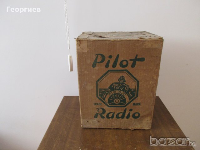 Ретро,Старо лампово радио 1936 г. PILOT  model  203