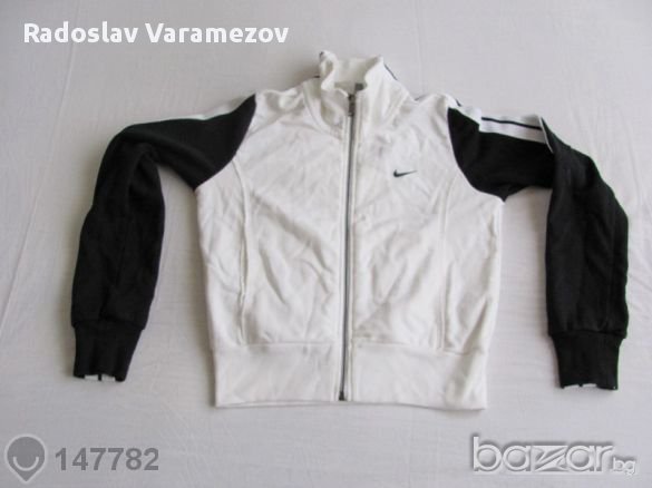 Nike комплект размер S дамски модел 34гг 1, снимка 11 - Спортни екипи - 8750278