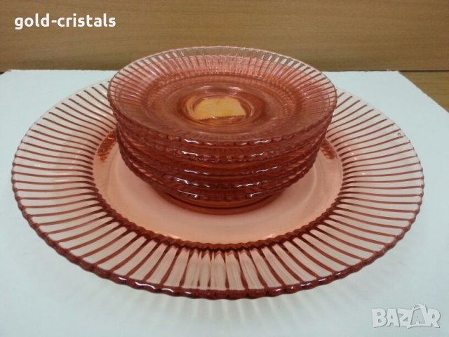  антикварен сервиз чинии розово стъкло 53г