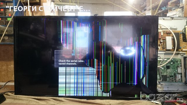 UE42F5000 СЪС СЧУПЕН ПАНЕЛ