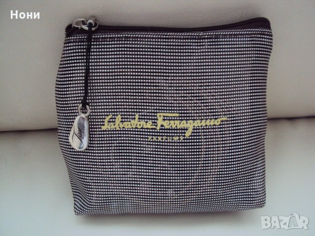 Несесер за бижута на Salvatore Ferragamo , снимка 1