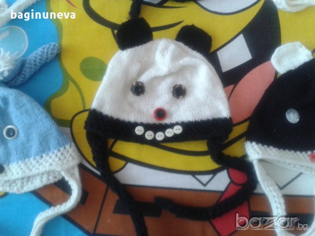 детски ръчно-плетени зимни шапки-3-4г., снимка 4 - Стоки за близнаци - 8685949