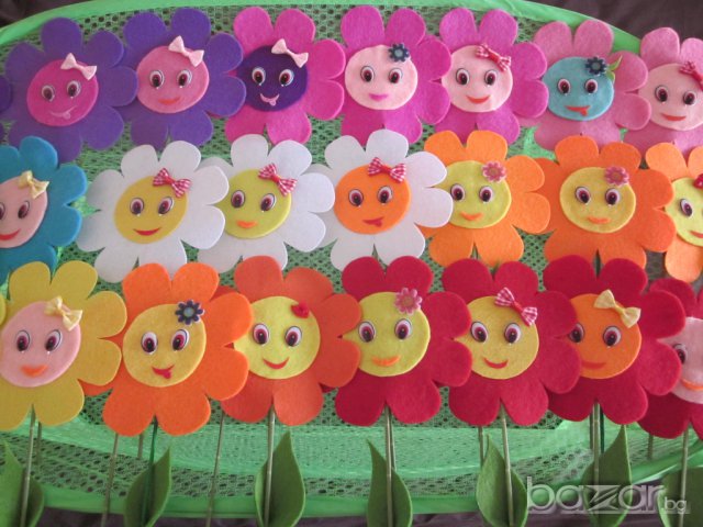 Ръчно изработени цветя от филц