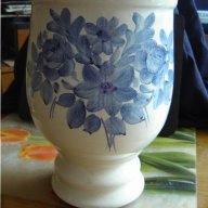 Ваза - керамика със сини цветя, снимка 1 - Вази - 11898730