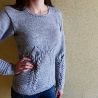 Ръчно плетена блуза с интересна плетка, снимка 4 - Блузи с дълъг ръкав и пуловери - 15652415