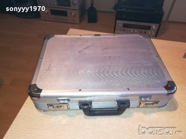 немски алуминиев куфар с код-45х32х10см-внос швеицария, снимка 1 - Куфари - 20629625
