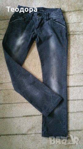 Дънки с камъчета, снимка 2 - Дънки - 24081094