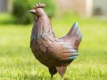кокошка- метална фигура