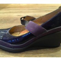 Clarks ‘Unstructured’- кожа, лачени, лилави - №40, снимка 1 - Дамски ежедневни обувки - 24783273