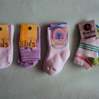 Нови бебешки чорапки и шапчица, снимка 3 - Други - 23014471