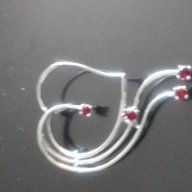 Сребърна висулка с червени цирконии , снимка 2 - Колиета, медальони, синджири - 17729996