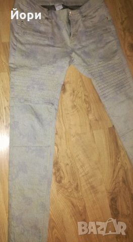 Дамски дънки, снимка 4 - Дънки - 22823922