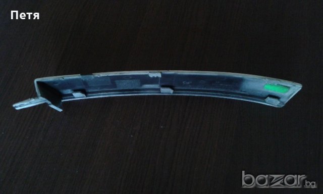 Лайсна под заден стоп, снимка 3 - Части - 18457902