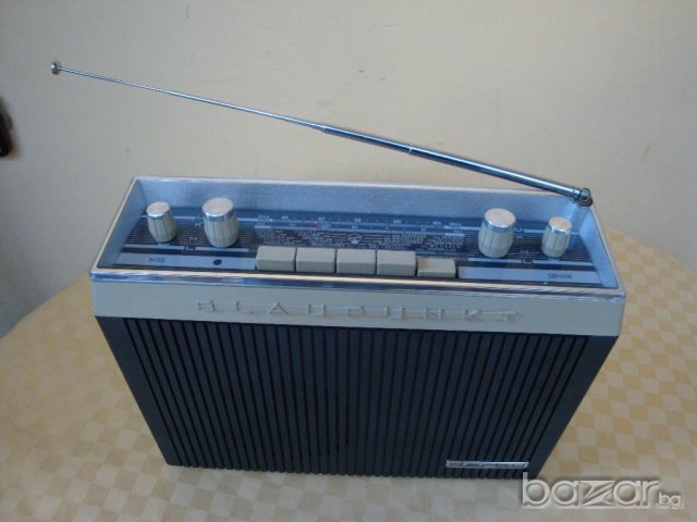 Blaupunkt Derby 660 - радиоприемник 1966г., снимка 2 - Радиокасетофони, транзистори - 20054039