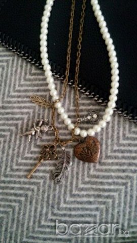 Нови висулки, снимка 7 - Колиета, медальони, синджири - 19387803