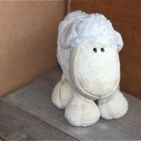 Плюшена мека играчка "Бялата овца" , снимка 3 - Плюшени играчки - 24653393