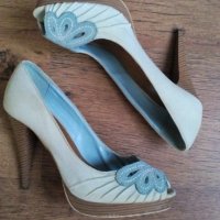 Fiorelli дамски обувки с ток , снимка 1 - Дамски обувки на ток - 13987361