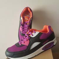 Дамски спортни обувки, маратонки в лилав, бял и черен цвят - нови - 38 и 39 номер, снимка 3 - Маратонки - 24531015