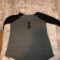 Блузка лека и мека, снимка 1 - Блузи с дълъг ръкав и пуловери - 23873751