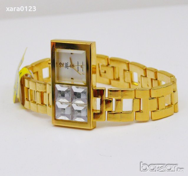 -54% Дамски часовник Q&Q GB39-001, снимка 1