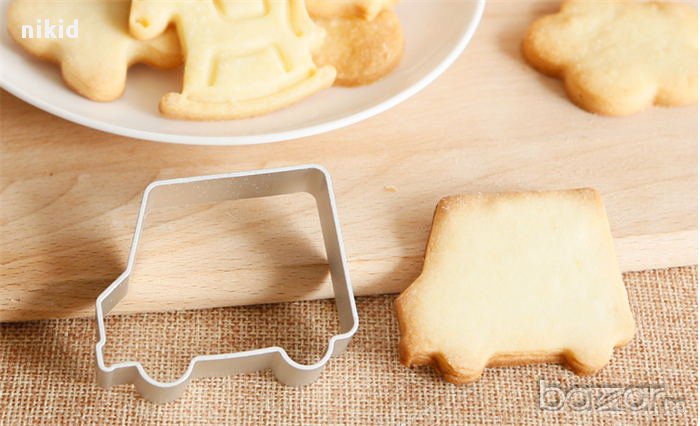 кола бус метална форма резец украса бисквитки фондан, снимка 1