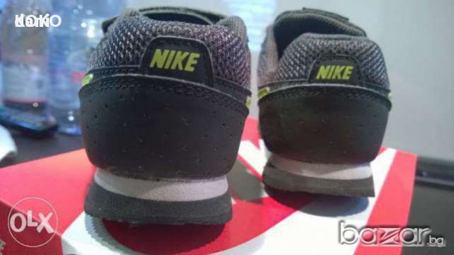 Маратонки Nike MD Runner TDV 27номер, снимка 3 - Детски маратонки - 15858439