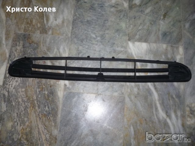 Решетка Ford Mondeo 96г.- 5694800, снимка 2 - Части - 11681507