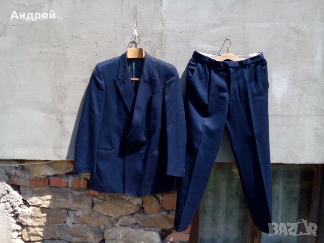 Стар костюм