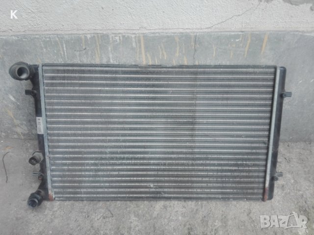 Радиатор АУДИ А3 , снимка 2 - Части - 25239379