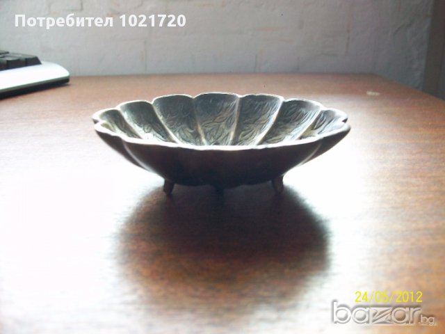 Стара бронзова чинийка, снимка 4 - Кухненски принадлежности - 10803541