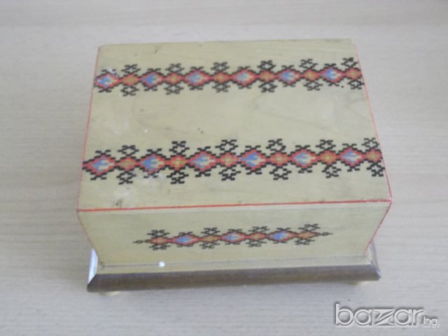 № 1761  стара дървена кутия /1/ - табакера 