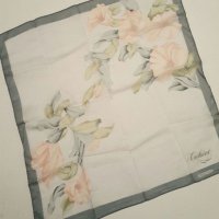 CACHAREL-нов памучен шал Кашарел-55 см. х 55 см., снимка 3 - Шалове - 18216034