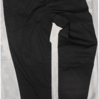 Елегантен и интересен панталон Prada, снимка 1 - Панталони - 23862670