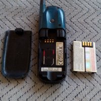 Телефон,GSM MOTOROLA, снимка 3 - Антикварни и старинни предмети - 22100333