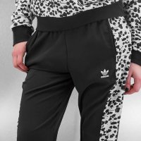 Нов спортен панталон Adidas Originals Inked Track Pants, снимка 12 - Спортни екипи - 19537119