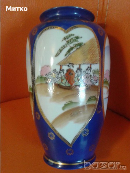 Ваза стара и уникална маркирана - порцелан , снимка 1