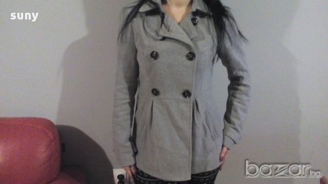 Дамско  палто - сиво, снимка 1 - Палта, манта - 16626880
