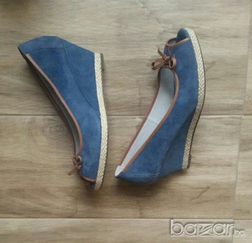 Обувки велур, снимка 2 - Дамски ежедневни обувки - 20905734