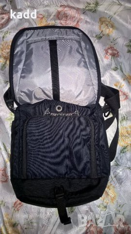 Чанта  Eagle Creek Guide Pro Courier RFID Shoulder Bag , снимка 3 - Други спортове - 24479030
