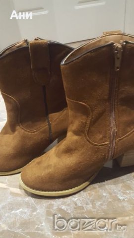 Удобни дамски боти, снимка 4 - Дамски боти - 20517983