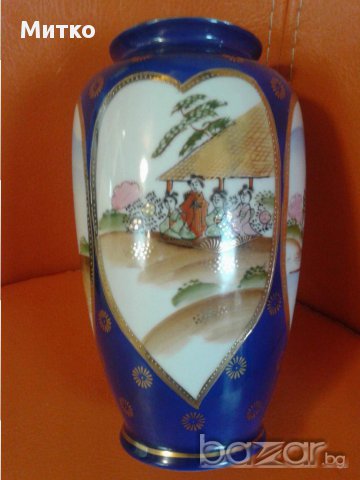 Ваза стара и уникална маркирана - порцелан 