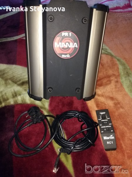 Продавам клубен прожектор MARTIN Mania PR1 с дистанционно, снимка 1