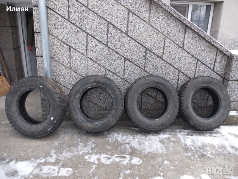 Продавам гуми, снимка 1