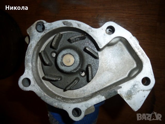 Водна помпа Дайхатсу Териос 1,3, снимка 2 - Части - 25577388