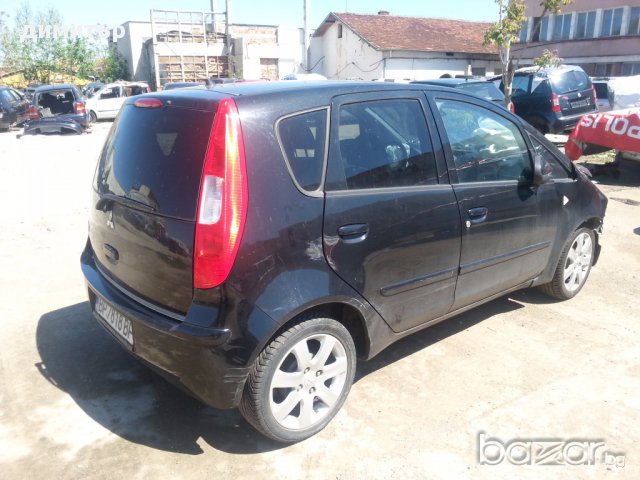 Mitsubishi Colt 1.3 95к.с 2006г на части, снимка 1 - Автомобили и джипове - 14334932