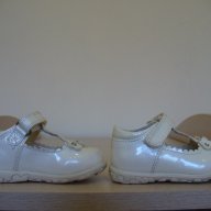 Два чифта детски обувки Mothercare №19, снимка 2 - Детски маратонки - 17962492