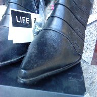обувки , снимка 2 - Дамски ежедневни обувки - 12575445